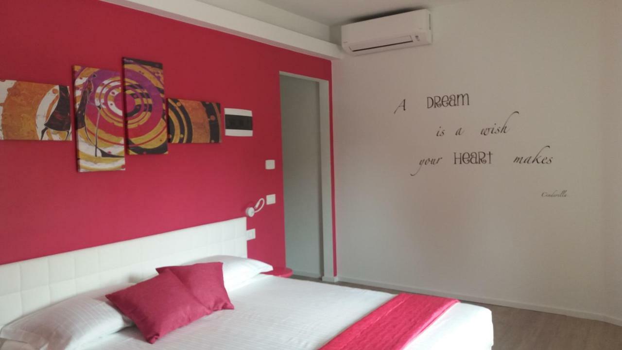 Suite Color Верона Екстериор снимка