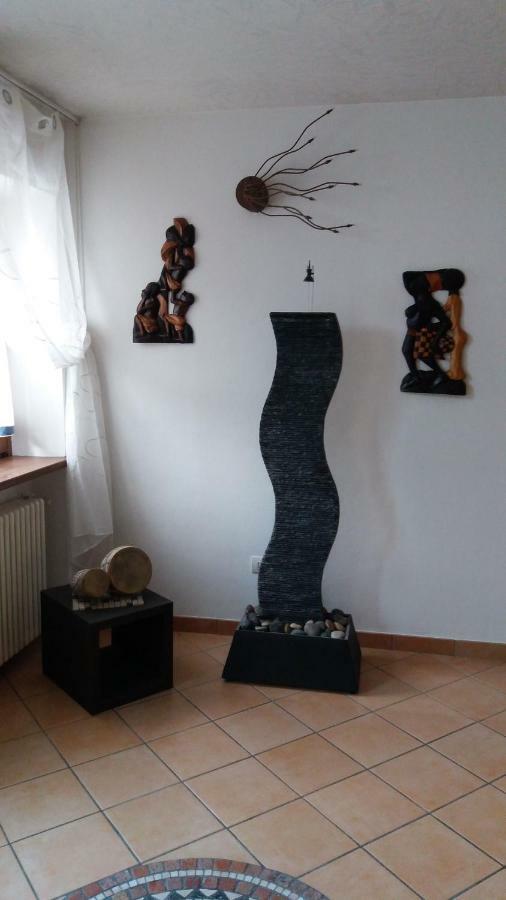 Suite Color Верона Екстериор снимка